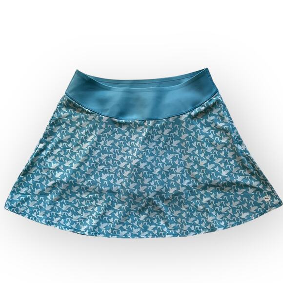 NWT Puma Women's Blue & White 4 Way Stretch Bird Print Activewear Skort Size L - Picture 1 of 13